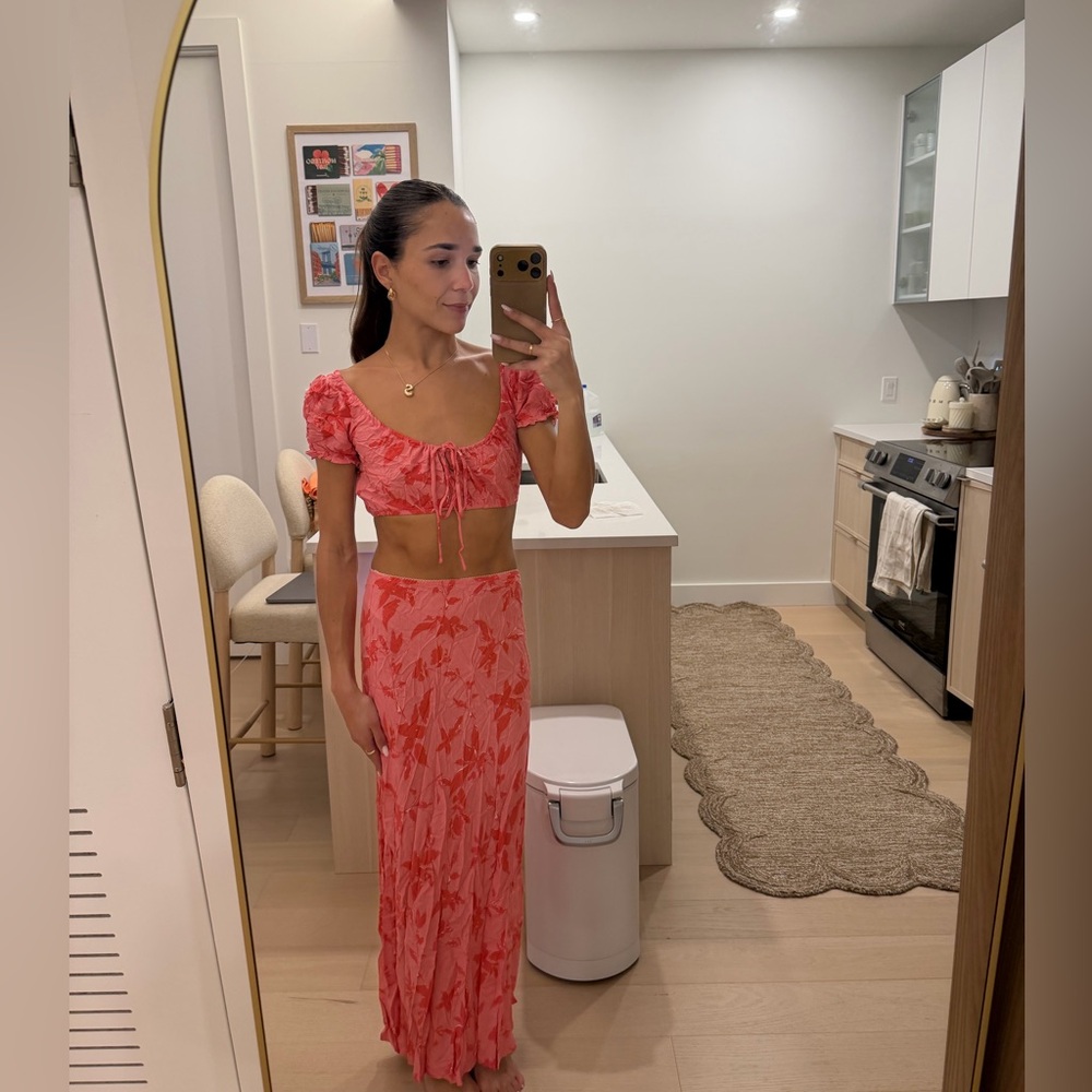 VRG GRL Pink Floral Two Piece Set – Crop Top & Maxi Skirt – Size XS/S